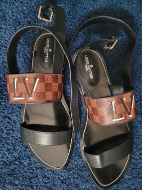 Brand New Louis Vuitton Black & Brown Passenger Damier Ebene Flat Sandals